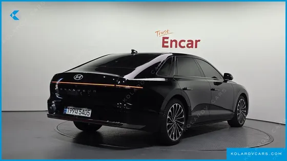 HYUNDAI GRANDEUR CALLIGRAPHY