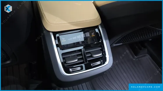 VOLVO XC90 B6 ULTIMATE BRIGHT