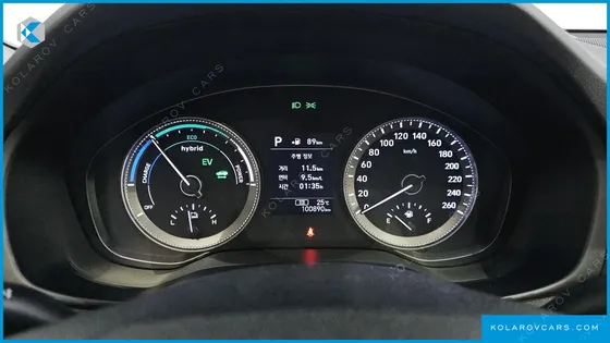 HYUNDAI GRANDEUR PREMIUM