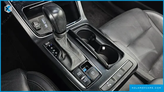 HYUNDAI GRANDEUR PREMIUM