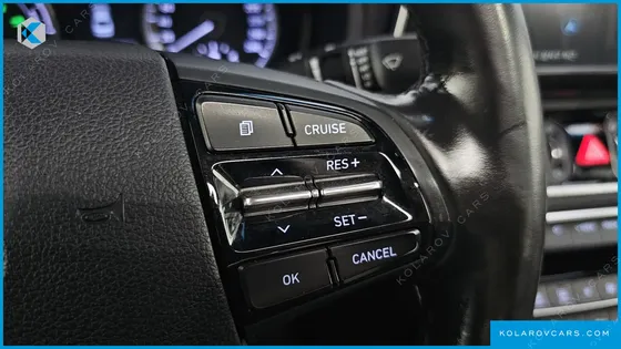 HYUNDAI GRANDEUR PREMIUM