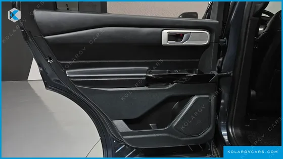 FORD EXPLORER 3.0 PLATINUM 4WD