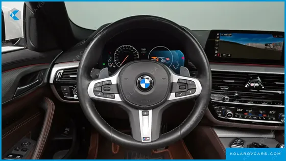 BMW 5 SERIES 520D XDRIVE M SPORT PACKAGE PLUS