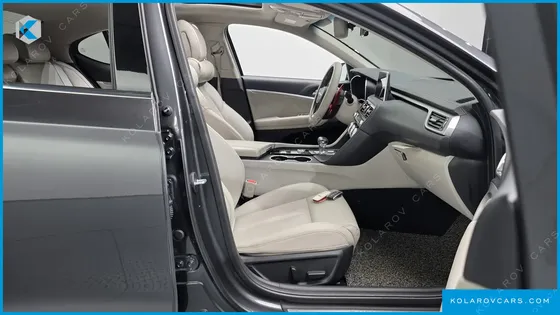 GENESIS G70 2.2D