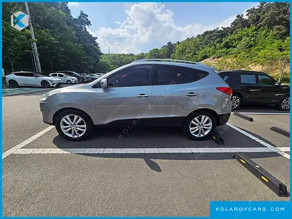 HYUNDAI TUCSON DIESEL 2WD LX20