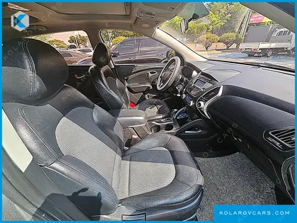 HYUNDAI TUCSON DIESEL 2WD LX20