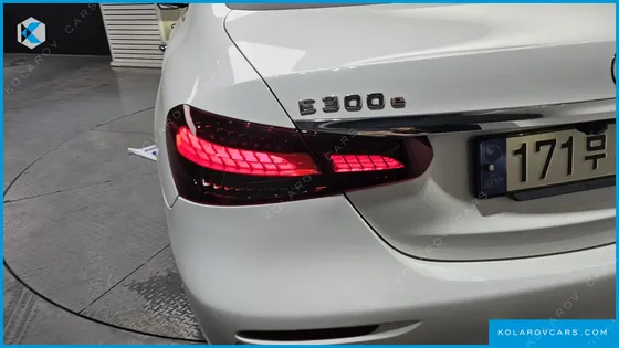 MERCEDES E-CLASS E300E 4MATIC EXCLUSIVE