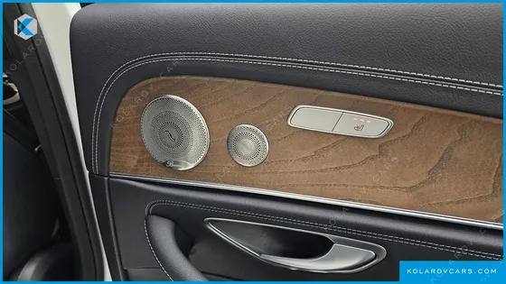 MERCEDES E-CLASS E300E 4MATIC EXCLUSIVE