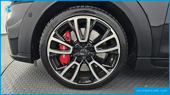 MINI COOPER JCW PAT MOSS EDITION