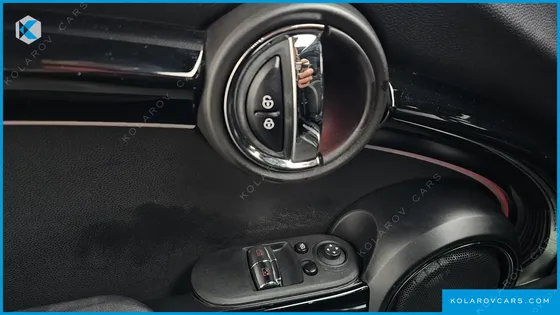 MINI COOPER JCW PAT MOSS EDITION