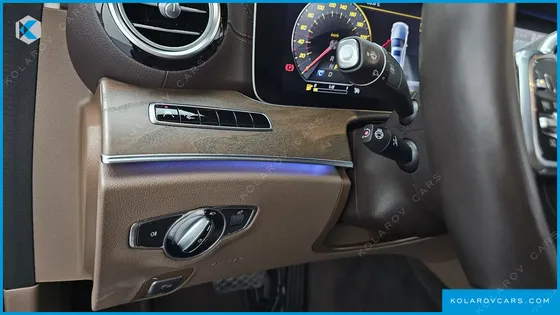 MERCEDES E-CLASS E300 4MATIC EXCLUSIVE