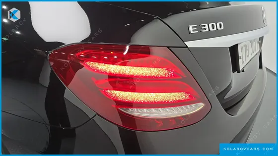 MERCEDES E-CLASS E300 4MATIC EXCLUSIVE