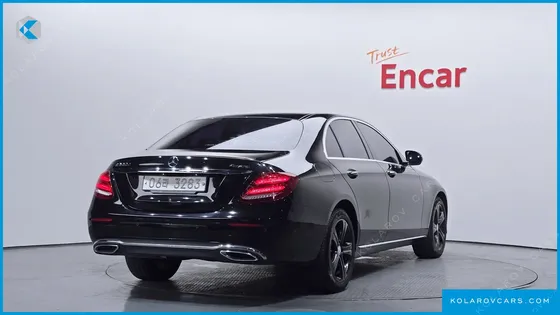 MERCEDES E-CLASS E220D 4MATIC AVANTGARDE