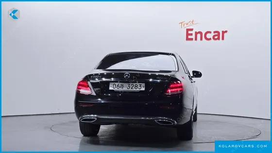 MERCEDES E-CLASS E220D 4MATIC AVANTGARDE