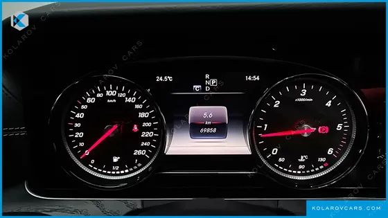 MERCEDES E-CLASS E220D 4MATIC AVANTGARDE