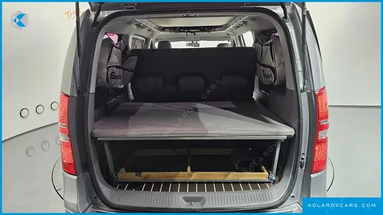 HYUNDAI STAREX CAMPING CAR