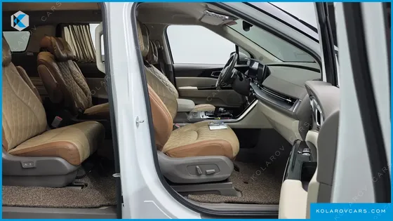 KIA CARNIVAL 9-SEATER HI-LIMOUSINE