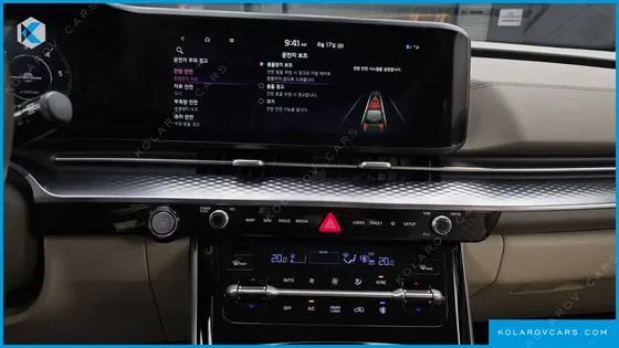 KIA CARNIVAL 9-SEATER HI-LIMOUSINE