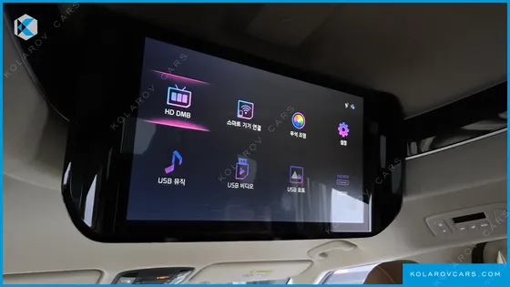 KIA CARNIVAL 9-SEATER HI-LIMOUSINE