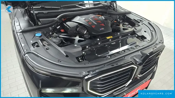 BMW XM 4.4