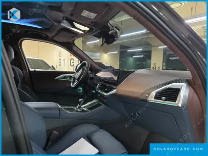 BMW XM 4.4