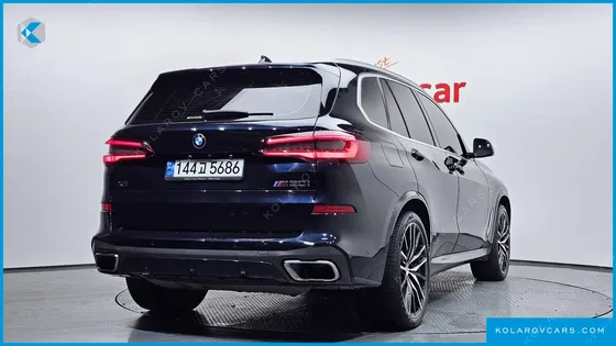 BMW X5 M50I
