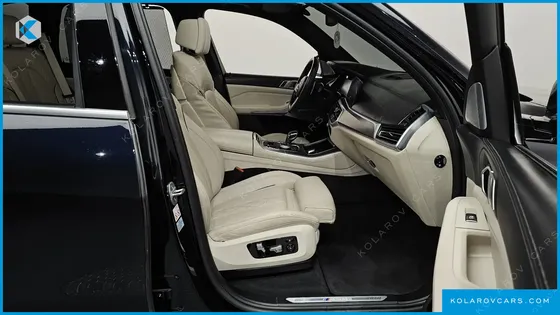 BMW X5 M50I