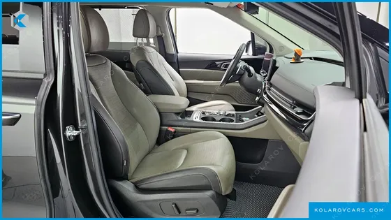 KIA CARNIVAL 9-SEATER GRAVITY