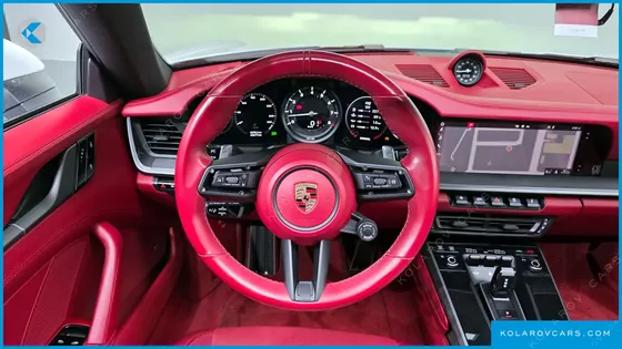 PORSCHE 911 CARRERA 4