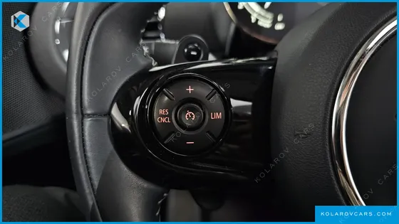 MINI CLUBMAN STANDARD