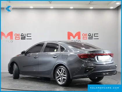 KIA K3 SIGNATURE