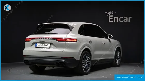 PORSCHE CAYENNE 3.0 PLATINUM EDITION