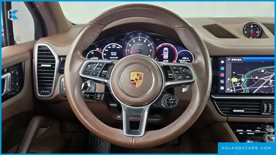 PORSCHE CAYENNE 3.0 PLATINUM EDITION