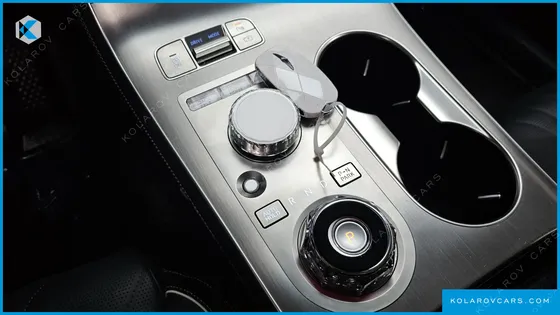 GENESIS GV70 2.5T GASOLINE 2WD