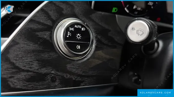 MERCEDES E-CLASS E200 AVANTGARDE