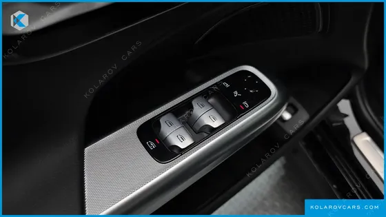 MERCEDES E-CLASS E200 AVANTGARDE