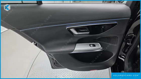 MERCEDES E-CLASS E200 AVANTGARDE