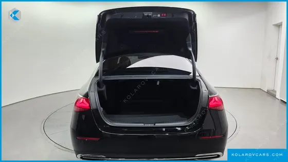 MERCEDES E-CLASS E200 AVANTGARDE