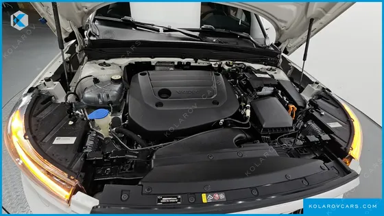 VOLVO XC40 B4 INSCRIPTION