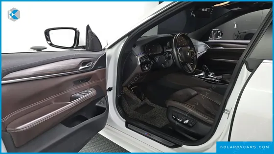 BMW GRAN TURISMO (GT) 620D M SPORT