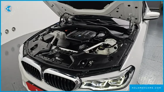 BMW 5 SERIES 520D XDRIVE M SPORT PACKAGE PLUS