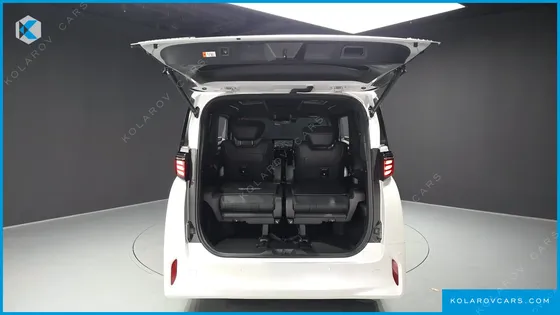 TOYOTA ALPHARD 2.5 HEV EXECUTIVE AWD