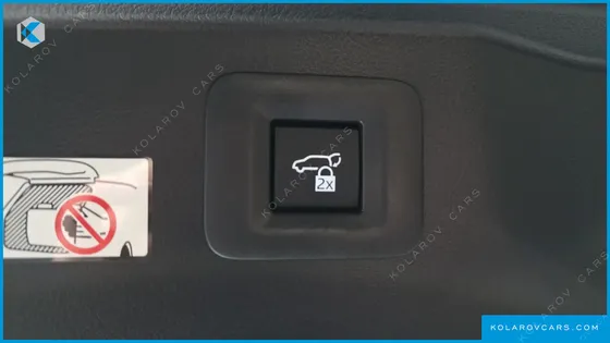 TOYOTA ALPHARD 2.5 HEV EXECUTIVE AWD