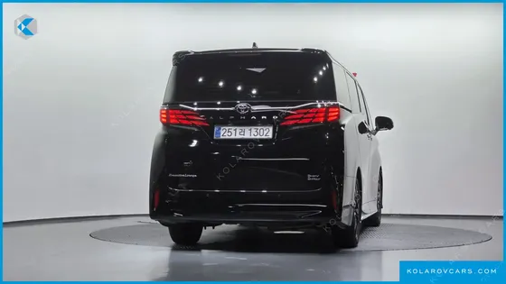 TOYOTA ALPHARD 2.5 HEV EXECUTIVE AWD