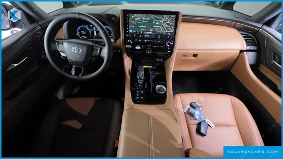 TOYOTA ALPHARD 2.5 HEV EXECUTIVE AWD