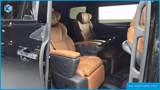 TOYOTA ALPHARD 2.5 HEV EXECUTIVE AWD
