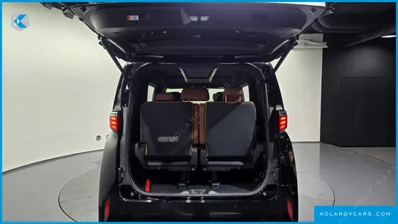 TOYOTA ALPHARD 2.5 HEV EXECUTIVE AWD