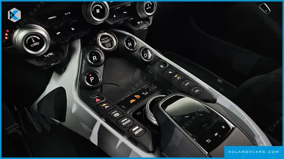 ASTON MARTIN VANTAGE 4.0 V8 COUPE