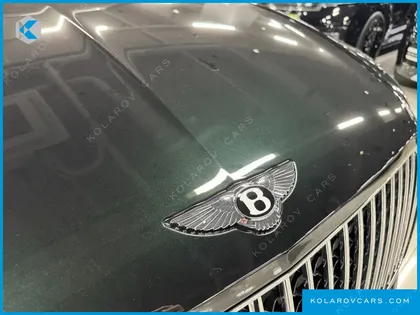 BENTLEY BENTAYGA 4.0 V8 EWB FIRST EDITION