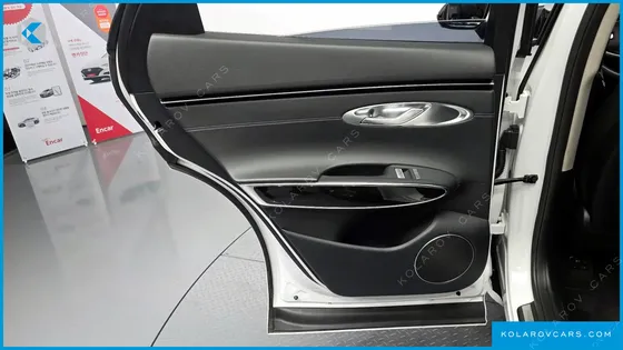 GENESIS GV70 2.5T GASOLINE 2WD